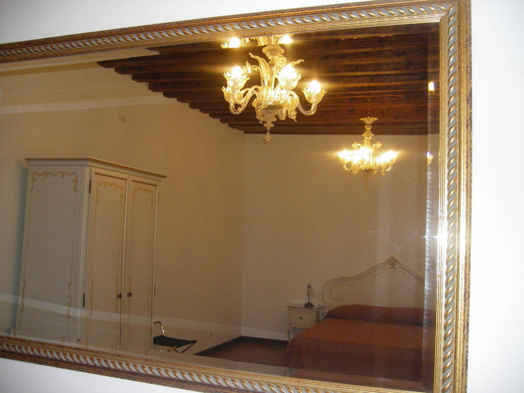 Ca' Luisa Bed and Breakfast Venetië Kamer foto